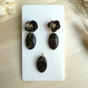 Zestaw Owal z kwiatem kolczyki+wisiorek - czarno-złote