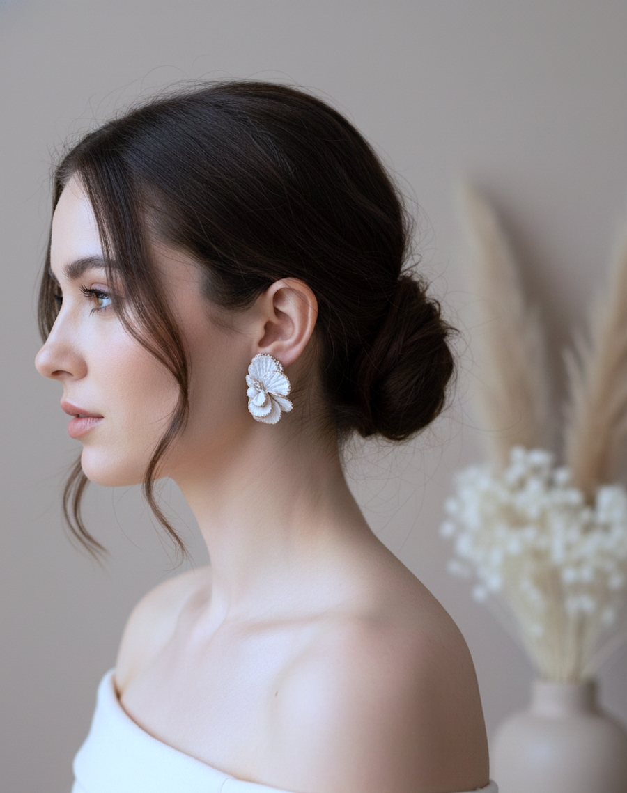 Kolczyki Półkwiaty - kremowo-złote - obrazek 3