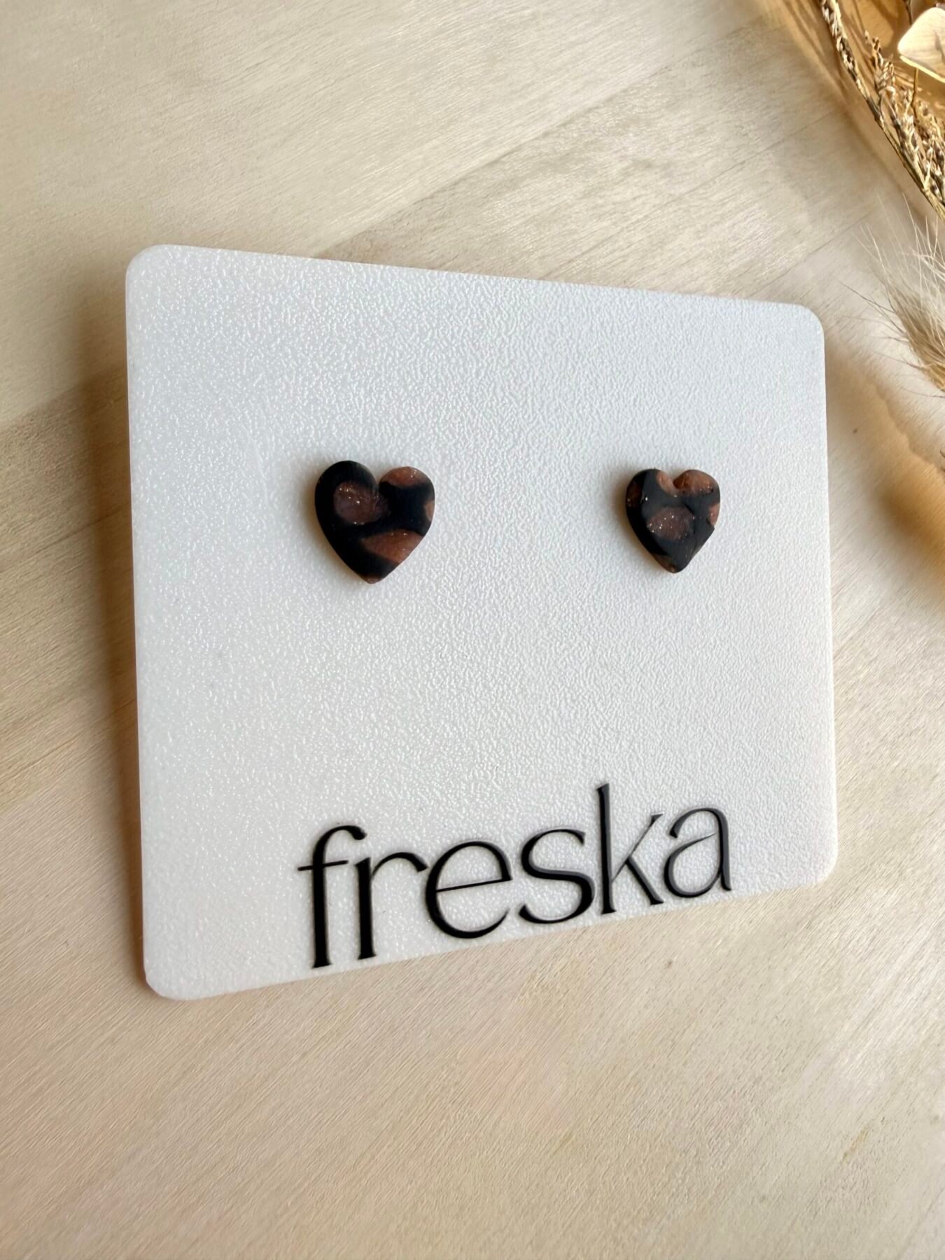 Kolczyki Serca - panterka ze złotem - obrazek 2