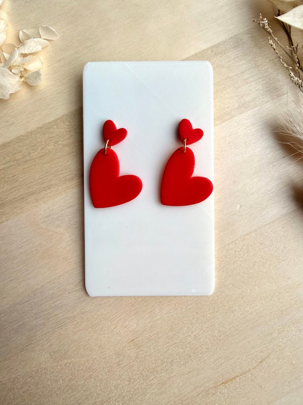Kolczyki Serca Podwójne wiszące - czerwone