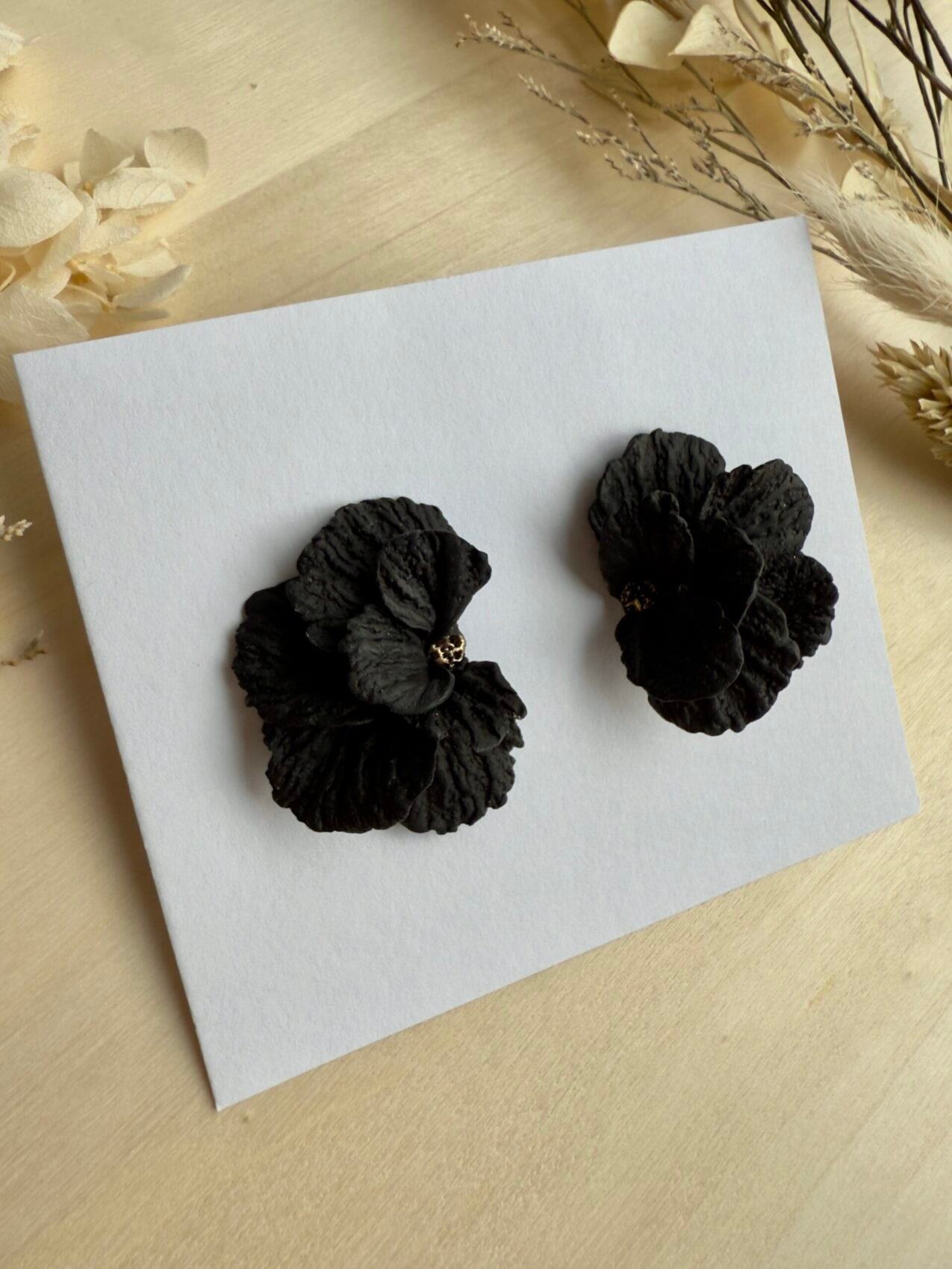 Kolczyki Półkwiaty czarne - obrazek 3